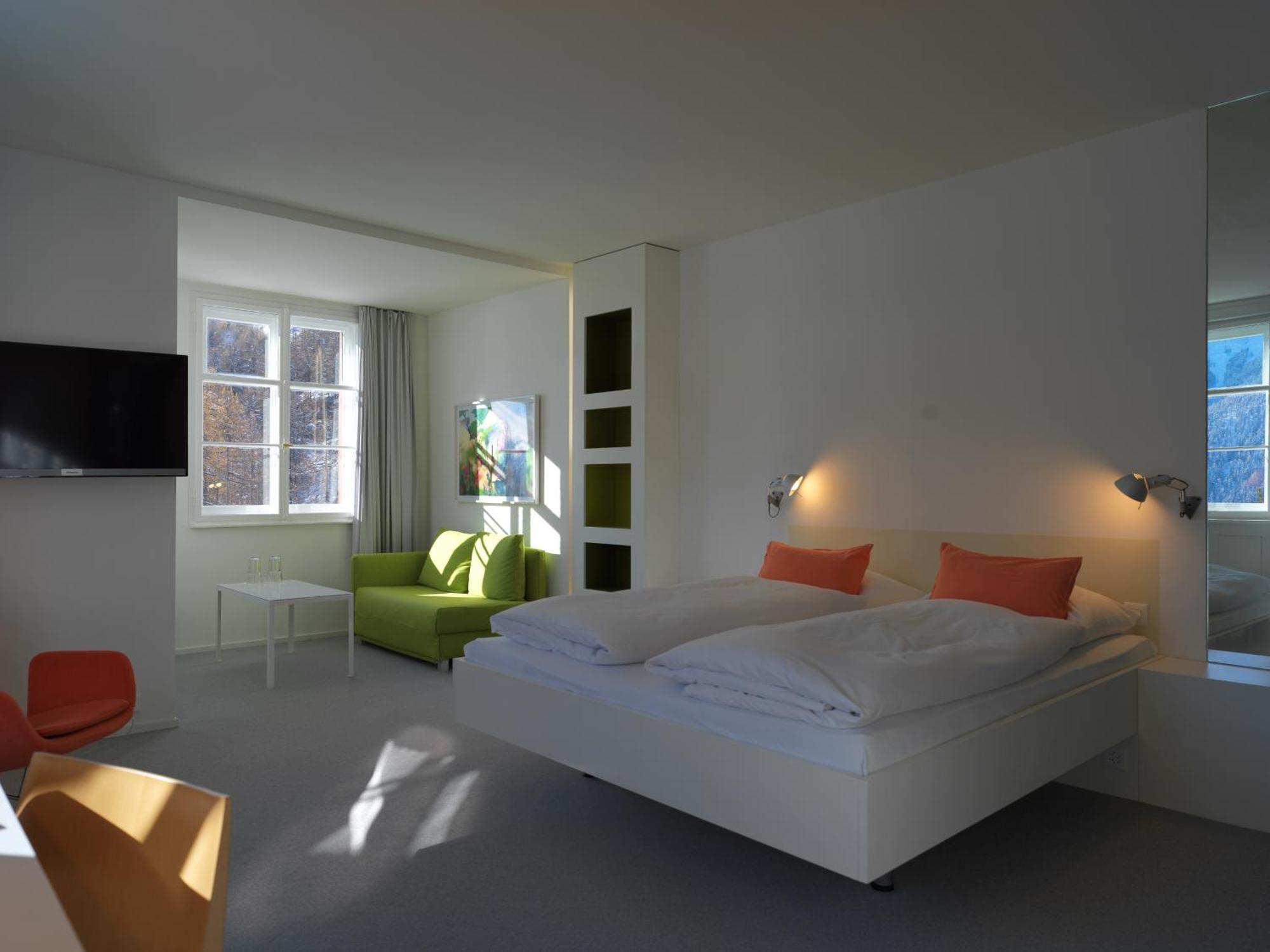 Hotel Castell Zuoz Ngoại thất bức ảnh